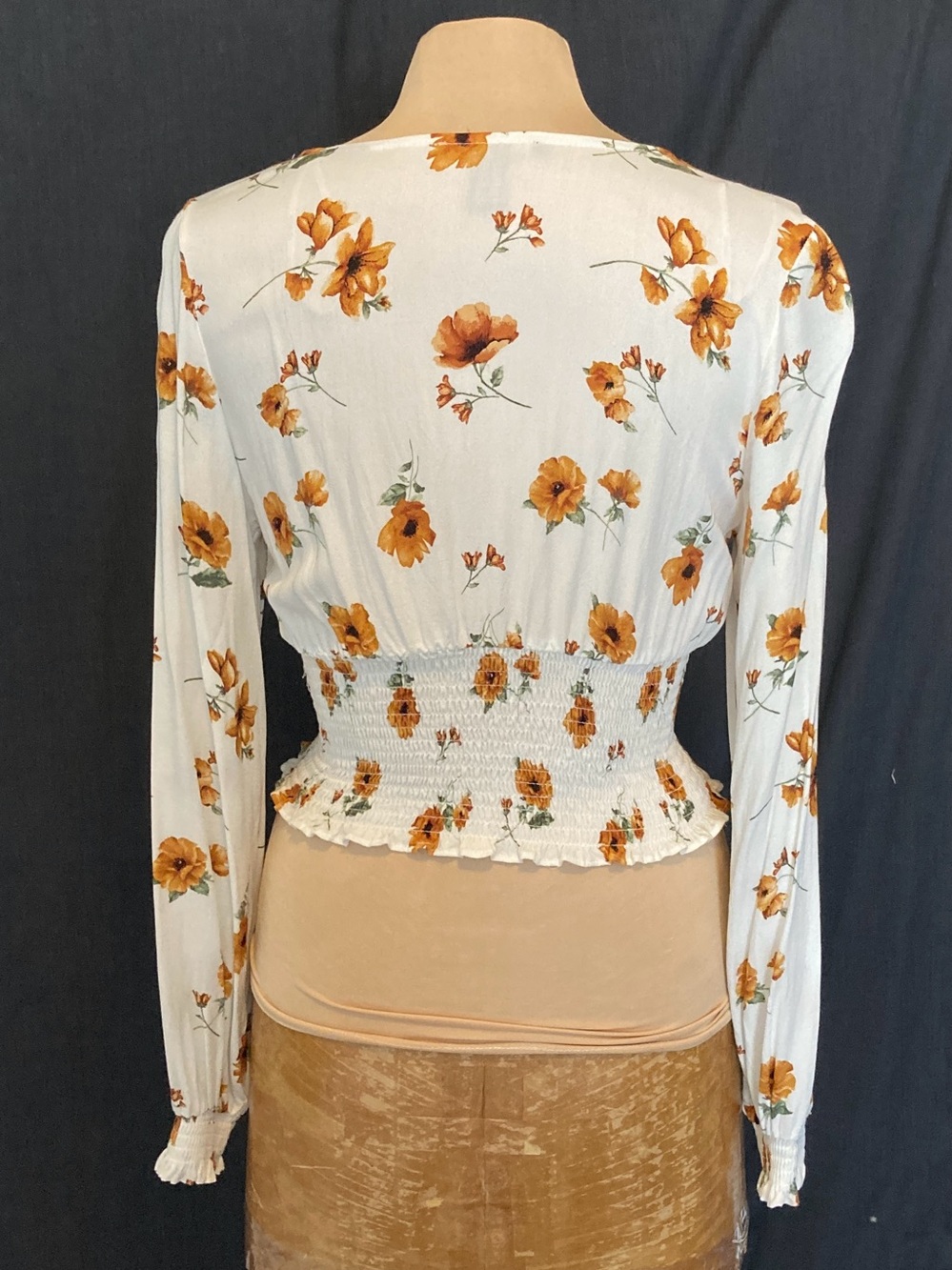 Forever 21 White Floral Smocked Peplum Blouse with Yellow Flowers & Full Sleeves - Picture 3 of 11